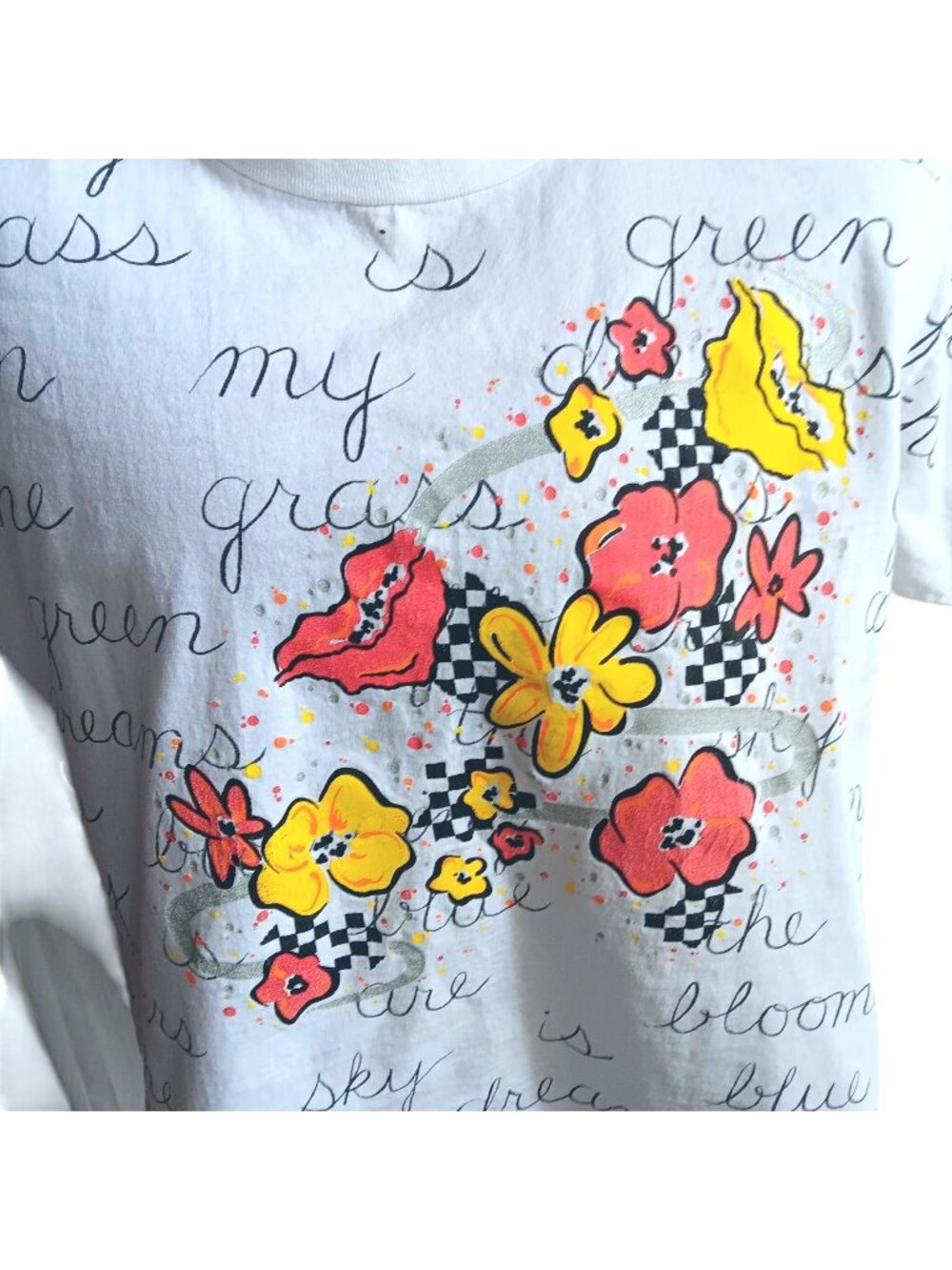 Vintage 1990's Women's T-shirt Body Co OSFA Flowers Cottagecore Tee White USA L